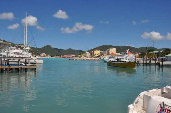 Marina de Philipsburg, capital de Sint Maarten - Caribe
